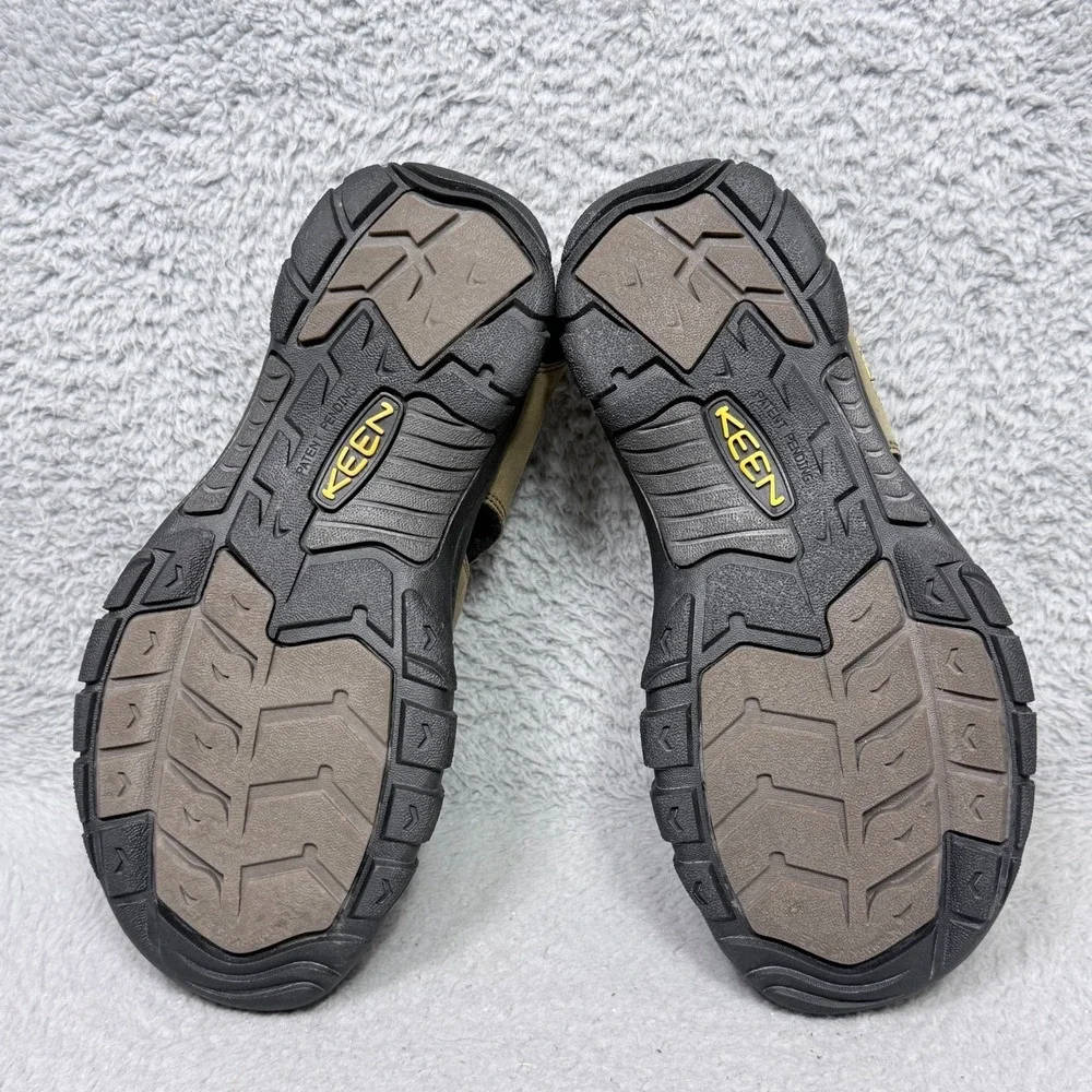 Keen Newport Mens Size 10 Waterproof Hiking Sandals Shoes Taupe Leather